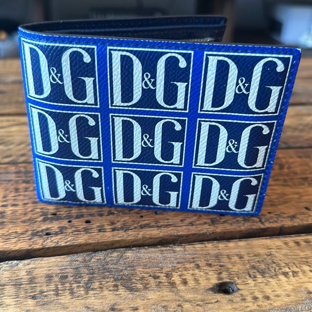 DOLCE & GABBANA BIFOLD WALLET